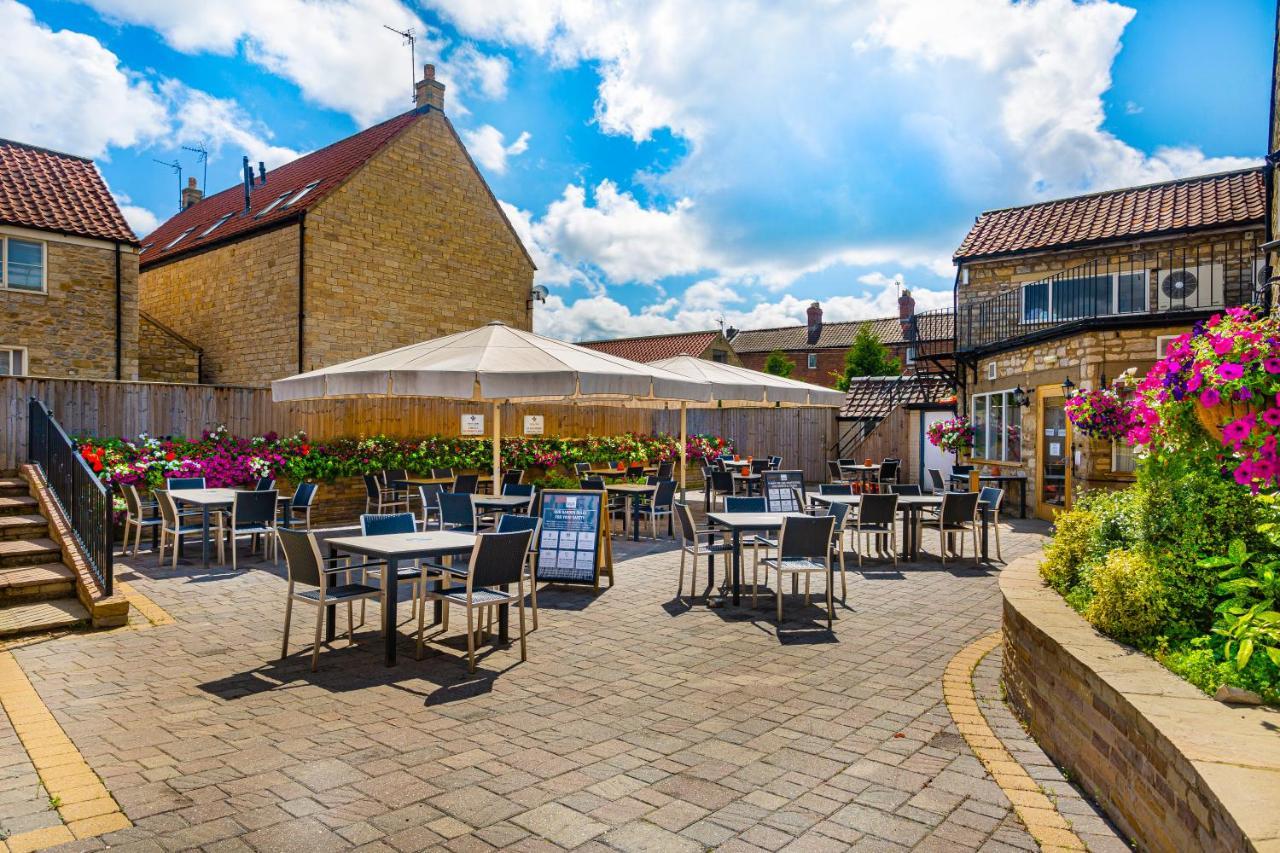 The Feathers Hotel, Helmsley, North Yorkshire Eksteriør bilde